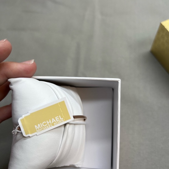 Michael Kors Bracelet - Picture 6 of 8